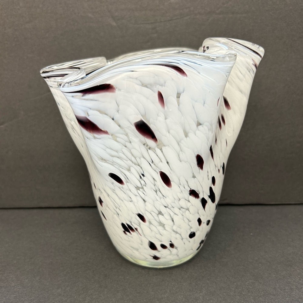 Glass Handkerchief Vase - Brown & White